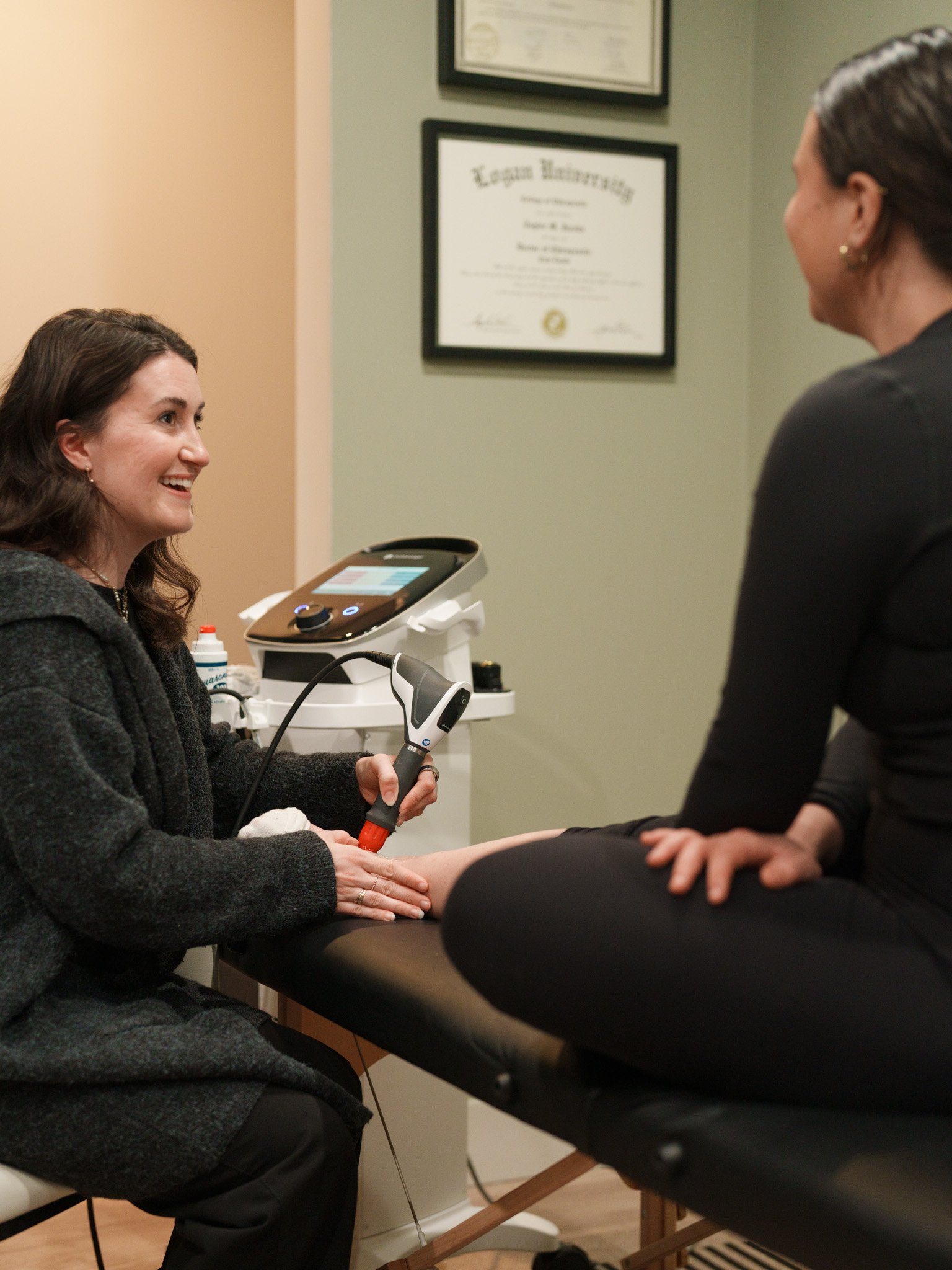 A welcoming moment at Everwell Health and Recovery